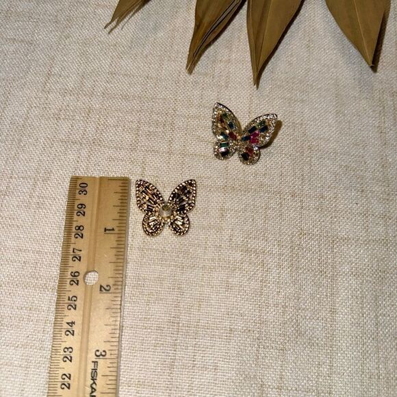 Diamond butterfly earrings M530 - Picture 5 of 5